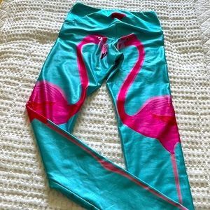 Goldsheep flamingo leggings. Size small.